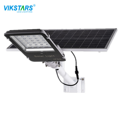 आउटडोर एलईडी सौर ऊर्जा संचालित स्ट्रीट लैंप 100W 200W पनरोक 150 एलएम / डब्ल्यू हाई लुमेन