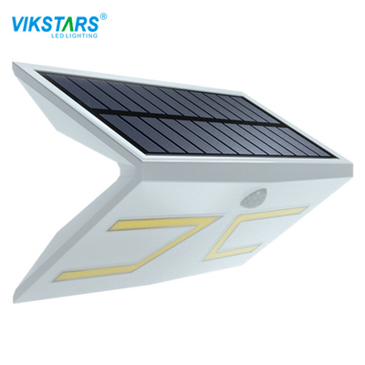 हाउस 5W मोशन डिटेक्ट लाइटिंग मोड के लिए 3.7V बैटरी आउटडोर सोलर लाइट्स: